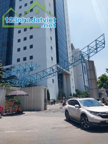 NHÀ ĐẸP -  MẶT PHỐ VỌNG ]  KINH DOANH đắc địa gần ĐH KTQD NEU 38m 5T chỉ 11.32
