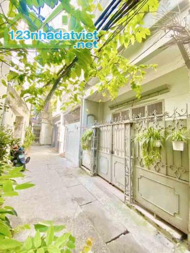 Bán nhà Đội Cấn, Ba Đình, dòng tiền gần 40tr/tháng, 80mx4t, 11.6 tỷ, 0985696268