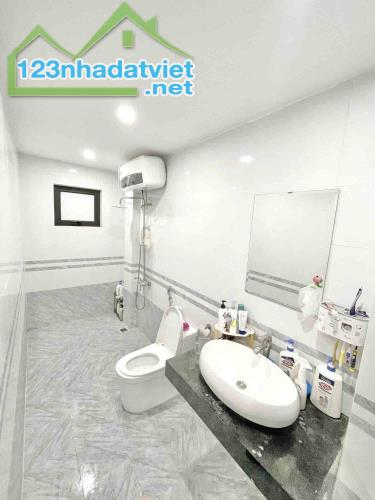 Bán nhà Đội Cấn, Ba Đình, dòng tiền gần 40tr/tháng, 80mx4t, 11.6 tỷ, 0985696268 - 2