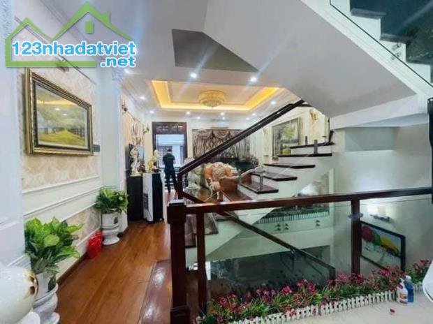 BÁN NHÀ PHÂN LÔ PHẠM TUẤN TÀI, ÔTÔ TRÁNH, VỈA HÈ KINH DOANH, 43M2 CHỈ 14 TỶ 080 - 1