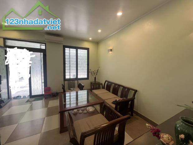 Bán nhà phố Minh Khai ô tô tránh vỉa hè rộng kinh doanh đẹp dt 95m 5t mt 9m giá 28,5 tỷ - 1