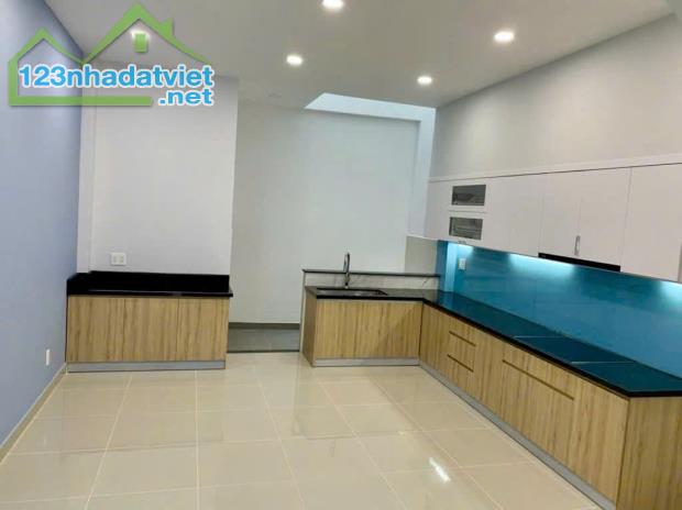 🚨 BÁN NHÀ 2 TẦNG LẦU – NGAY ĐƯỜNG TRẦN HƯNG ĐẠO – DĨ AN. - 4