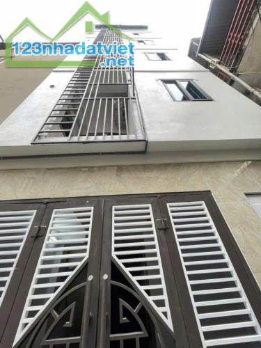 🏠 CCMN NGÕ 87 YÊN XÁ  - 7  TẦNG - 11 PHÒNG - THU 45TR/TH - 8.8TỶ - hangmini.com - 3