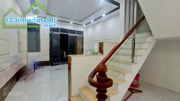 CẶP MẶT TIỀN MAI HẮC ĐẾ, P.15, Q.8, 4 TẦNG BTCT ,125m2,  NGANG 10  HOÀN CÔNG ĐỦ - 4