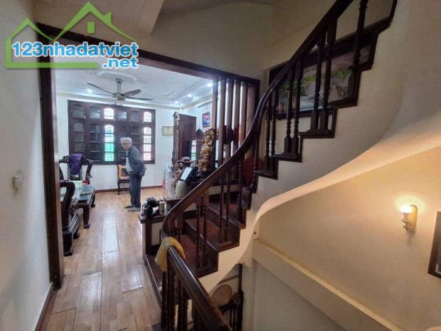 PHÁO ĐÀI LÁNG - PHÂN LÔ VỈA HÈ - 2 MẶT THOÁNG MỞ CỬA - KINH DOANH ĐỈNH - 50M² NHỎ 24 TỈ - 4