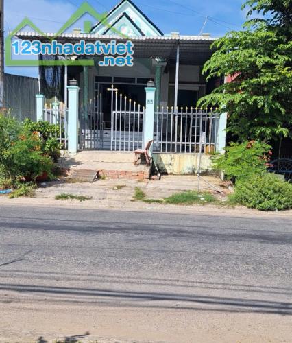 Kẹt Tiền Cần Bán nhanh Căn nhà ở KCN Trảng Bàng 650triệu Sổ Hồng riêng 300triệu bao phí - 2