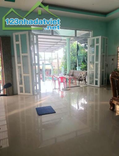 Kẹt Tiền Cần Bán nhanh Căn nhà ở KCN Trảng Bàng 650triệu Sổ Hồng riêng 300triệu bao phí - 1