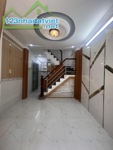 CĂN GÓC 2MT – 03 TẦNG – HXH 6M – DTSD 72M2 – NHỈNH 2 TỶ – NHÀ BÈ HIẾM CÓ - 3