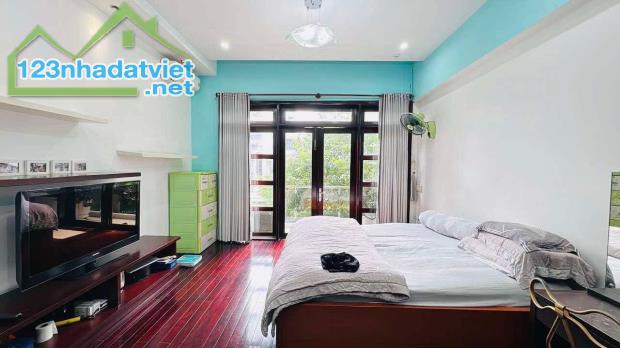 Biệt thự gần nhà ga T3 Văn Chung P.13 Tân Bình 7.2 x 21 giá 26.3 tỷ - 3