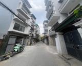 Siêu phẩm nhà đẹp. Thiết kế hiện đại Gara oto thông đỗ cửa