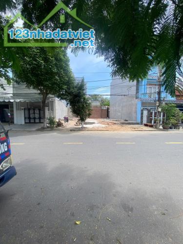 Bán đất đường (10.5m) Trần Nhân Tông, Thọ Quang, Sơn Trà - Dt 62m2 - Giá 4,55 tỷ TL