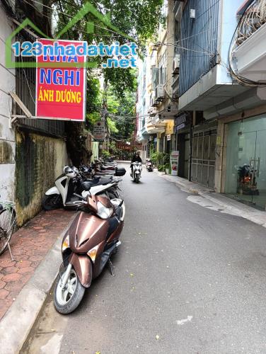 Vip nhà Ngõ 91 Nguyễn Chí Thanh 41m phân lô oto tránh kinh doanh đỉnh - vỉa hè - oto vào n