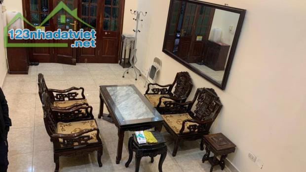 Vip nhà Ngõ 91 Nguyễn Chí Thanh 41m phân lô oto tránh kinh doanh đỉnh - vỉa hè - oto vào n - 1