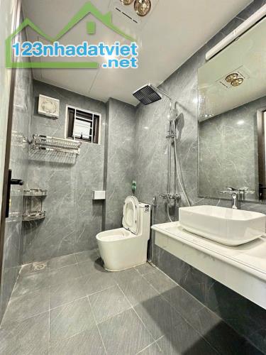 Cần Bán Gấp Căn Nhà Mới Xây Ở Văn Quán,Cách Vài Mét Ra Đường Ô Tô.Giá 6.8Tỷ CóTL - 1