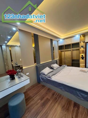 XUÂN LA - GẦN HỒ TÂY - NHÀ 5 TẦNG - THIẾT KẾ HIỆN ĐẠI - FULL NỘI THẤT - 31/35M2 _ MẶT TIỀN - 3