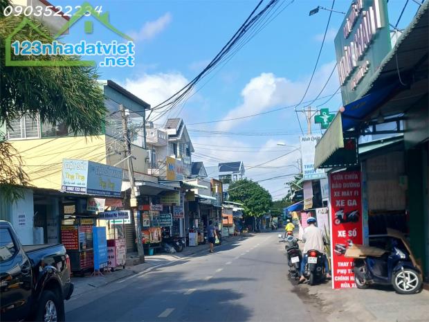 Bán nhà mặt phố giá cực chất tại Lã Xuân Oai, 3,8 tỷ, 57m2, Quận 9, HCM