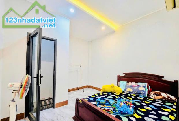 Bán nhà đẹp 3 tầng 200m2 MT Kinh Doanh An Bình TP Biên Hòa Đồng Nai có 4,2 tỷ