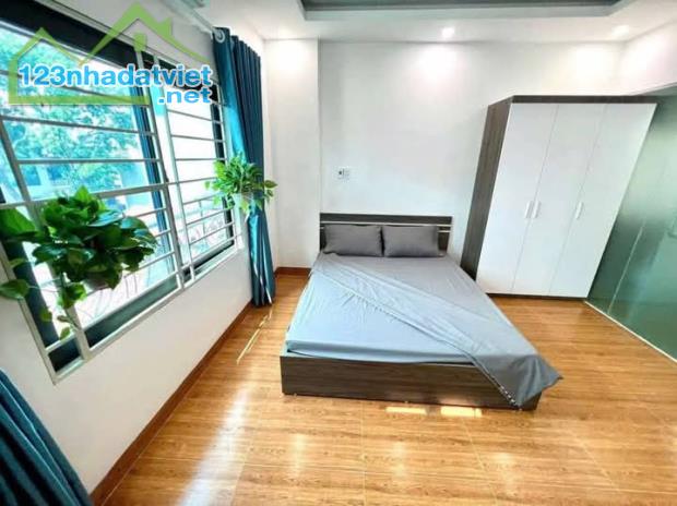 CHỦ NHÀ ĐANG CẦN TIỀN XỬ LÝ CÔNG VIỆC CẦN BÁN GẤP CĂN 40M*5 TẦNG