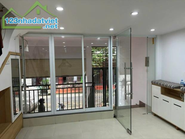 Bán Căn Đấu Kiến Hưng, Mậu Lương, Phân Lô Vỉa Hè Ô Tô Tránh KD Đỉnh 50m2x5T Giá Hơn 12 Tỷ