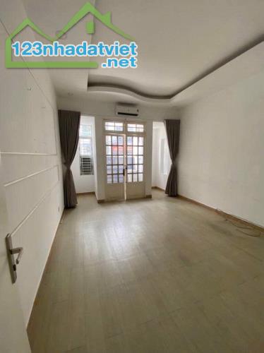 Cho thuê nhà 4 Tầng CHDV 14 Phòng, 14 Wc, MTKD CMT8, P6, Tân Bình - 1