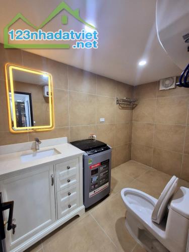 Bán nhà tập thể Nhân Hòa gần phố nhà đẹp 3 ngủ nội thất xịn  kinh doanh 72m giá 4.35  tỷ . - 4
