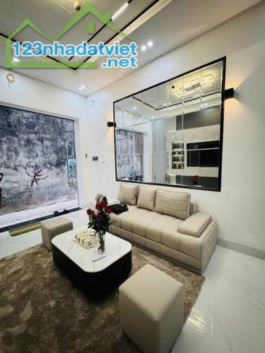 ÂU CƠ TÂY HỒ NHỈNH 8TY SỞ HỮU CĂN NHÀ 5 TẦNG 32M2 NGÕ NÔNG GẦN PHỐ - 2