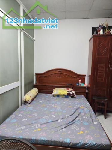 NHÀ ĐẸP 2 TẦNG Ở NGAY - KHU VIP BÀU CÁT, PHƯỜNG 14, TÂN BÌNH - CÁCH 1 CĂN RA HẺM LỚN 7M Ô - 2