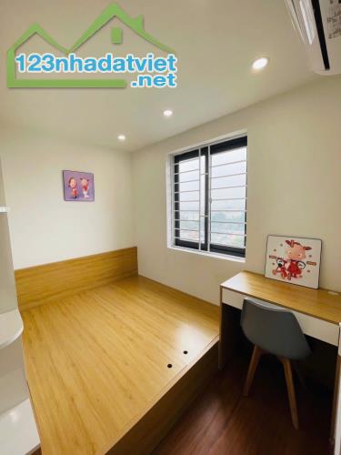 Bán căn CC Đền Lừ 1 , nhà đẹp, full nội thất mới xịn sò, 2 ngủ, 2wc, sdcc, 3.6 tỷ ( tl - 3