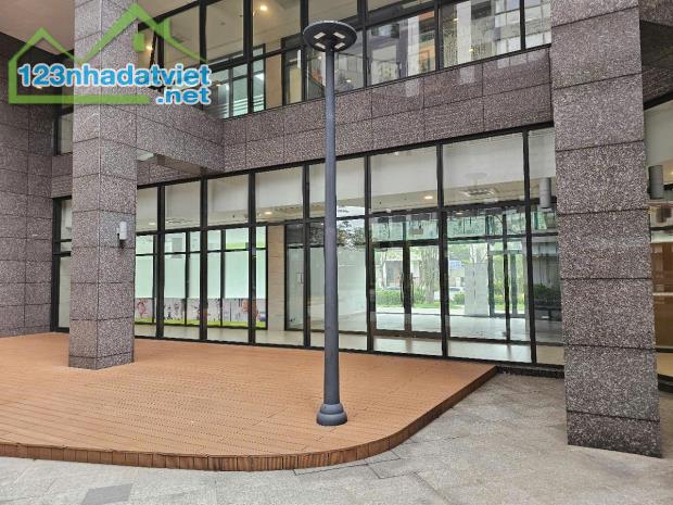 Bán nhanh  shop đế thương mai chung cư Starlake Tây Hồ Tây H9 Starlake, bắc từ Liêm, Hà - 3