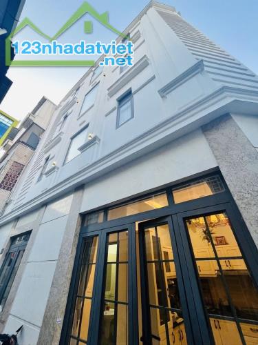 HXH Sau căn MT Đề Thám P.Cầu Ông Lãnh Q1 4 tầng 5pn giá 14.8 tỷ