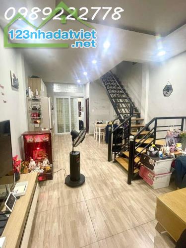 [#QUẬN_3]— ĐẸP TRẦN QUANG DIỆU  VÀO Ở NGAY - HẺM 3M - 1 ĐỜI CHỦ - 2 TẦNG ĐÚC - 3 PHÒNG - 3