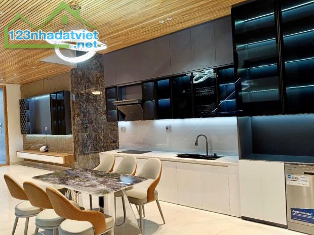 Nhà đẹp 3 tầng đường Phú Thạnh 10 gần Hoàng Thị Loan, Hoà Minh, Liên Chiểu - 4