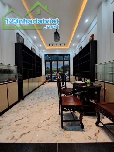 VIP LÁNG HẠ - LÔ GÓC - KINH DOANH DT 36m2 5 tầng mt 3.4m Giá 16.8 tỷ - 2