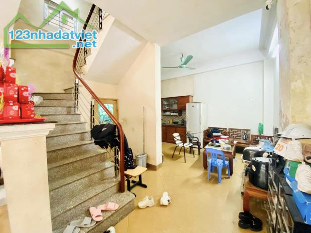 Bán gấp nhà mặt phố nguyễn đình thi 102m2*3T, MT6,6M giá 53 tỷ có thương lượng - 2