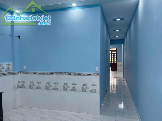 Bán nhà 200m2 MẶT TIỀN vừa ở vừa Kinh Doanh, giá rẻ hơn trong hẻm - 3