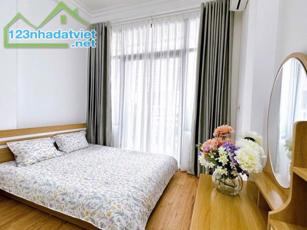 MT 5.6m, Lô Góc 2 Mặt Ngõ, 34m, 4T, CHDV Trần Hưng Đạo, Phường Phạm Ngũ Lão, Quận 1. - 1