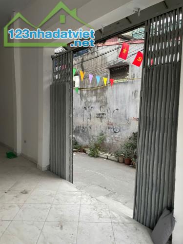 Cho thuê MBKD Mặt Phố Tân Khai 45m2, 12 Triệu vừa KD vừa ở lại - 1