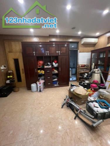 Bán Biệt Thự Đẳng Cấp Linh Đàm Vị Trí Vàng, Diện Tích Khủng, Mặt Tiền Siêu Rộng!  - Vị trí