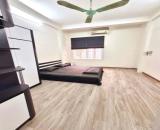 Nhà đẹp Lê Duẩn ,dân xây kiên cố , nội thất long lanh,4 tầng ,6,35 tỷ