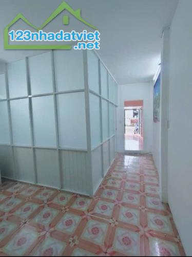 Bán gấp nhà 99m2 có SHR Tân hiệp Hóc môn Giá 720tr. - 1