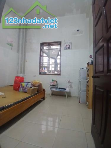 CẦU DIỄN - BẮC TỪ LIÊM: DT 72,1㎡ - NHÀ 4 TẦNG CŨ - ĐẦU NGÕ CÁCH 15m Ô TÔ DỪNG ĐỖ NGÀY ĐÊM - 3