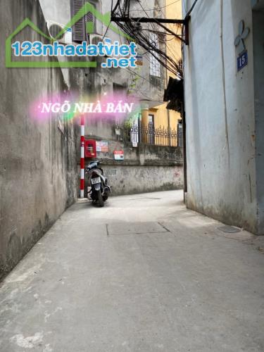 CẦU DIỄN - BẮC TỪ LIÊM: DT 72,1㎡ - NHÀ 4 TẦNG CŨ - ĐẦU NGÕ CÁCH 15m Ô TÔ DỪNG ĐỖ NGÀY ĐÊM