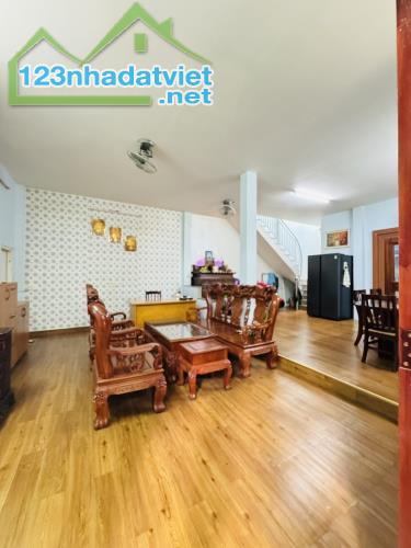 🏡 BÁN NHÀ ĐẸP, GÒ VẤP–DƯƠNG QUẢNG HÀM, NGANG KHỦNG 8M – 110M² - CHỈ 9.5 TỶ – GẦN EMART 💎