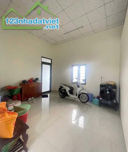 chủ cần bán gấp ngay trung tâm hóc môn giá chỉ 600tr - 3