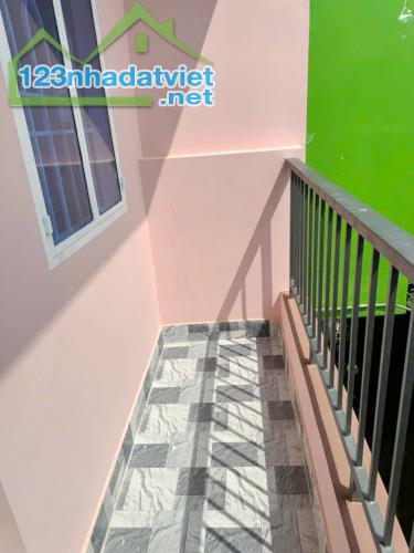 Nhà góc 3 tầng hẻm thông 432 Dương Bá Trạc P1Q8. Giá 2.18 tỷ TL - 4