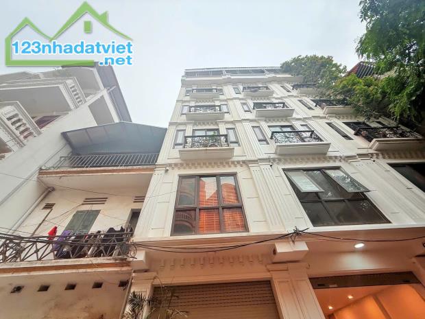 SIÊU PHẨM LẠC LONG QUÂN  -  CẦU GIẤY TRUNG TÂM  QUẬN Ô TÔ TRÁNH . DT 30M - NHÀ ĐẸP 6 TẦNG - 1