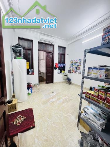 Bán nhà riêng 56m2, ngõ thông ô tô, thẳng tắp, 5 bước chân ra phố Ngọc Hồi - Trần Thủ Độ - 4