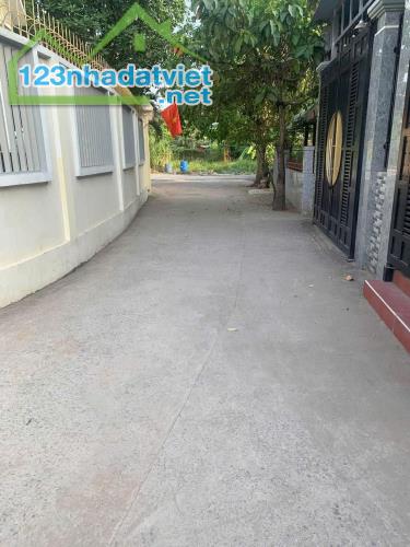 Nhà sổ riêng thổ cư mới xây 2.9 tỷ/124m2,3 phòng ngủ - 1