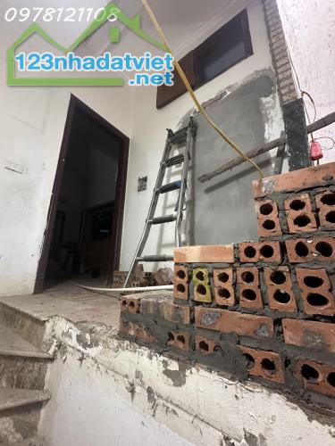BÁN NHÀ TRUNG VĂN 70M2 8 PHÒNG RỘNG CHO THUÊ 11.5 TỈ QUÁ RẺ - 1