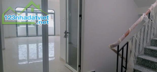 Bán nhà cách mặt tiền 19m hà huy giáp, phường thạnh lộc q12, nhà mới 100% hem 6m xe tải - 3